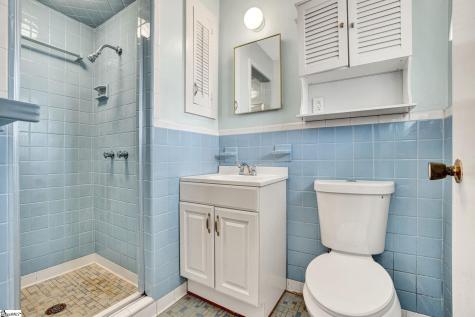 301 Dixon Street Clinton SC 29325