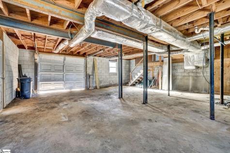 301 Dixon Street Clinton SC 29325