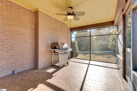 301 Dixon Street Clinton SC 29325