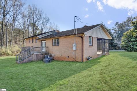 301 Dixon Street Clinton SC 29325