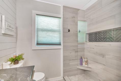 107 J Moore Avenue Townville SC 29689