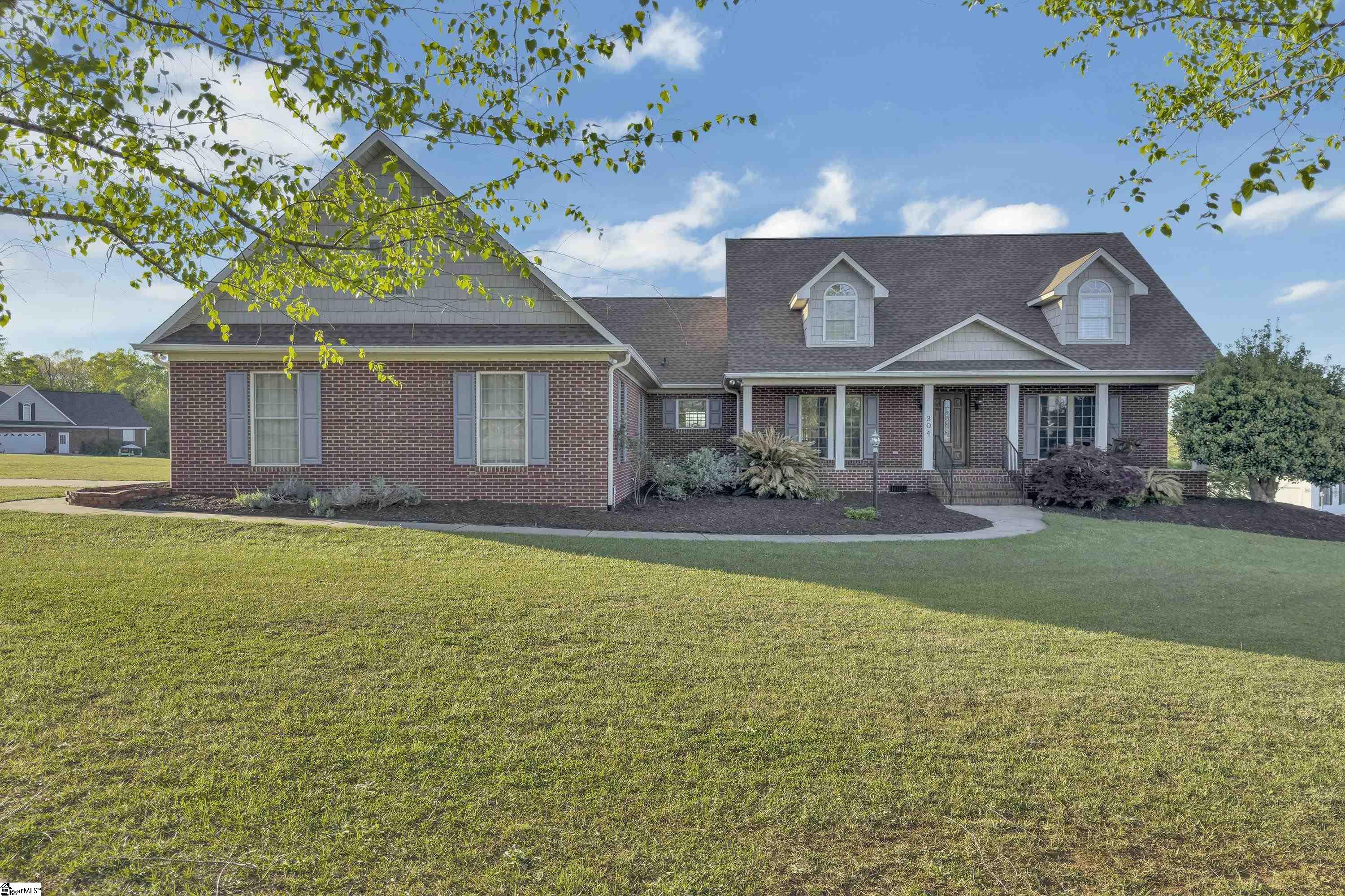 304 Millworks Court Campobello SC 29322
