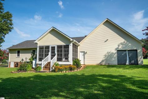 145 Crossgate Drive Boiling Springs SC 29316