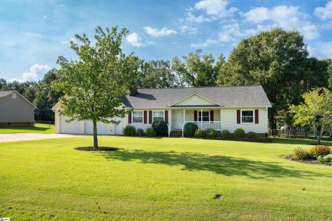 145 Crossgate Drive Boiling Springs SC 29316