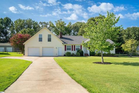 145 Crossgate Drive Boiling Springs SC 29316