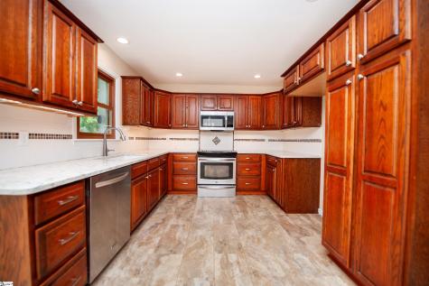 145 Crossgate Drive Boiling Springs SC 29316