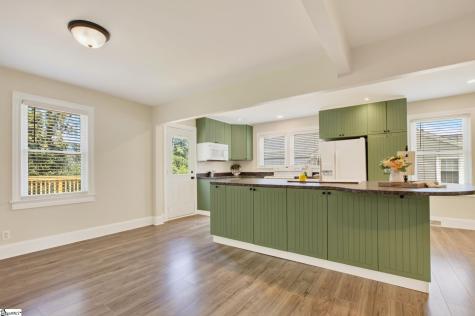108 Mountain View Avenue Greer SC 29650