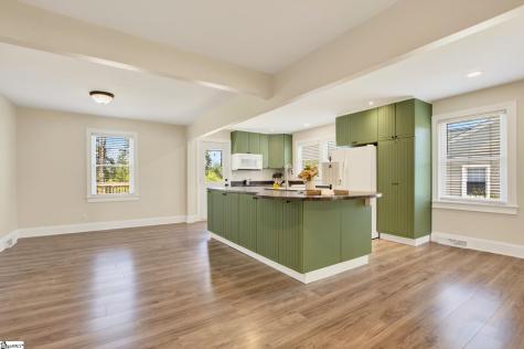 108 Mountain View Avenue Greer SC 29650