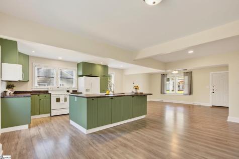 108 Mountain View Avenue Greer SC 29650