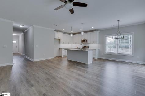 202 Meadow Lane Easley SC 29642