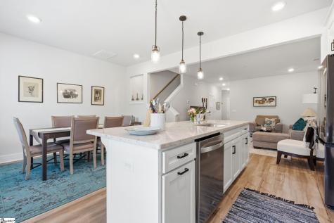 64 Mardale Lane Greenville SC 29609