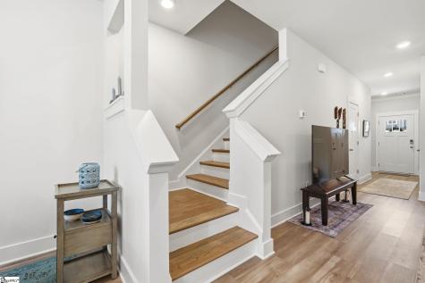 64 Mardale Lane Greenville SC 29609