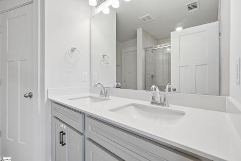 64 Mardale Lane Greenville SC 29609