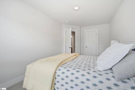 64 Mardale Lane Greenville SC 29609