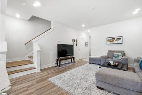 64 Mardale Lane Greenville SC 29609