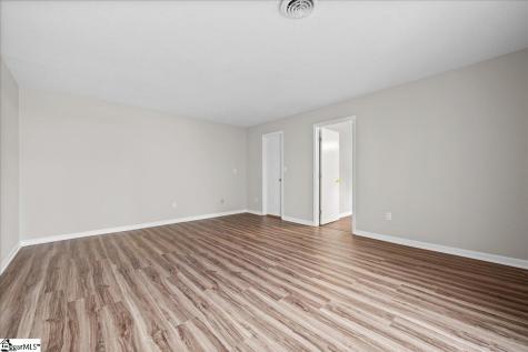 136 Shannon Lake Circle Greenville SC 29615