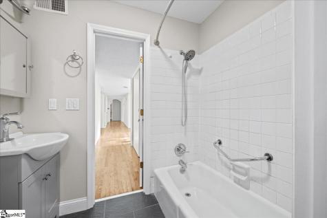 136 Shannon Lake Circle Greenville SC 29615