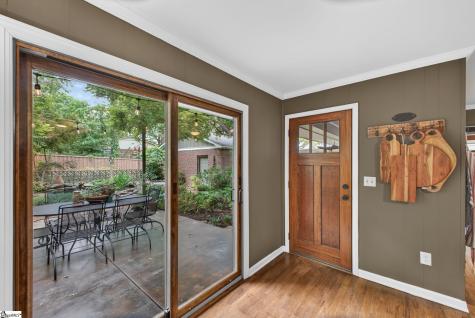 6 Chickasaw Drive Greenville SC 29617