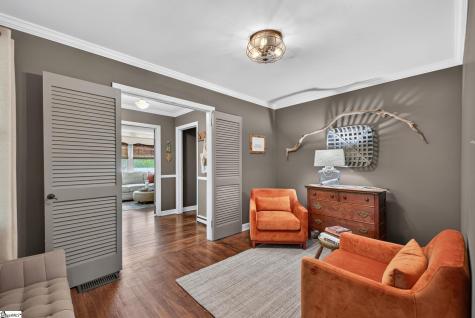 6 Chickasaw Drive Greenville SC 29617