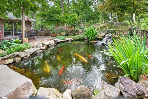 6 Chickasaw Drive Greenville SC 29617