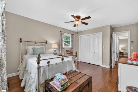 6 Chickasaw Drive Greenville SC 29617