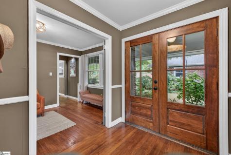 6 Chickasaw Drive Greenville SC 29617