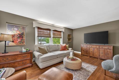 6 Chickasaw Drive Greenville SC 29617
