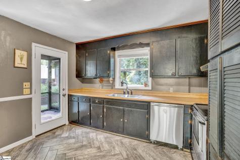 7 River Oaks Drive Greenville SC 29601