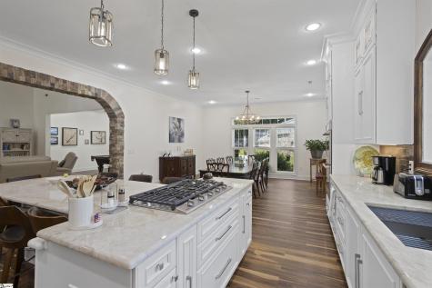 218 Riverlake Road Fair Play SC 29643