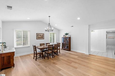 406 Huntington Road Easley SC 29642