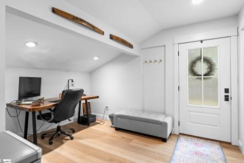 406 Huntington Road Easley SC 29642