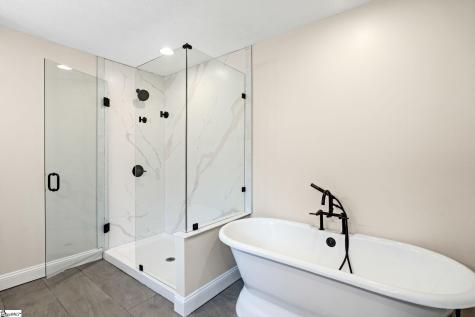 406 Huntington Road Easley SC 29642