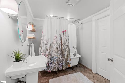 220 Buist Avenue Greenville SC 29609