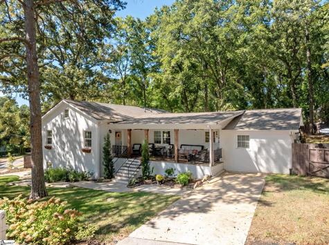 2 Prancer Avenue Greenville SC 29605