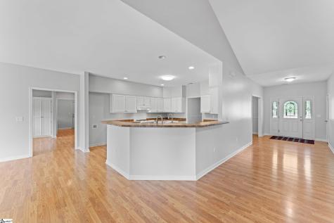 397 Lindsey Lake Road Travelers Rest SC 29690