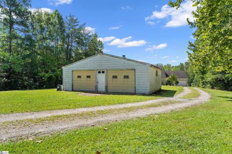 397 Lindsey Lake Road Travelers Rest SC 29690