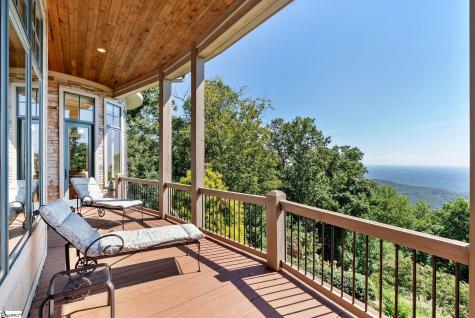 49 The Cliffs Parkway Landrum SC 29356
