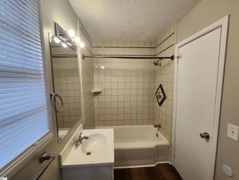 28 Kay Drive Greenville SC 29605