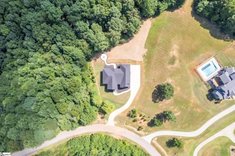 574 Paramount Drive Seneca SC 29678