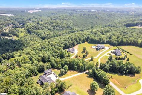 574 Paramount Drive Seneca SC 29678