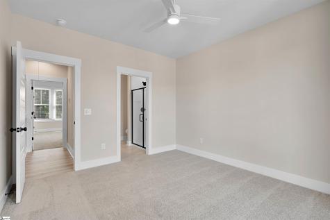 9 Hawthorne Lane Greenville SC 29605