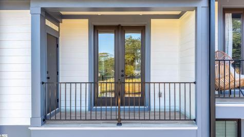 9 Hawthorne Lane Greenville SC 29605
