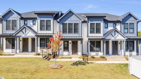 9 Hawthorne Lane Greenville SC 29605