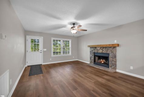 425 Cochise Drive Waterloo SC 29384