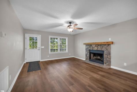 425 Cochise Drive Waterloo SC 29384