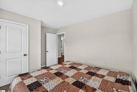 131 Southern Magnolia Lane Laurens SC 29360