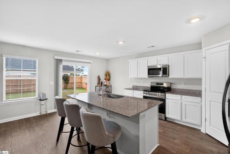 131 Southern Magnolia Lane Laurens SC 29360