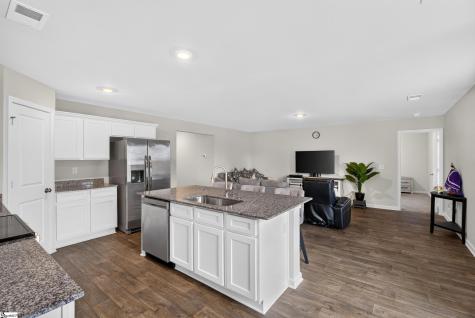 131 Southern Magnolia Lane Laurens SC 29360