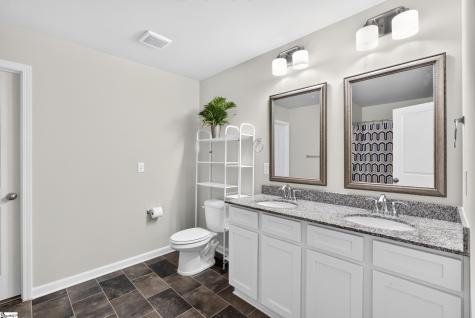 131 Southern Magnolia Lane Laurens SC 29360