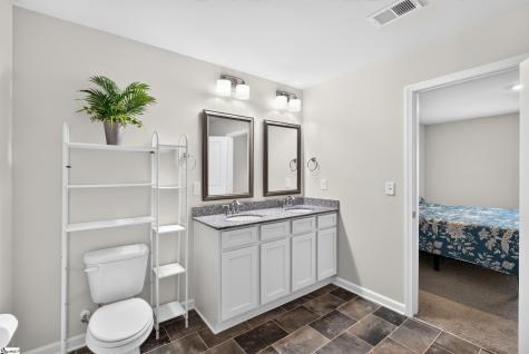 131 Southern Magnolia Lane Laurens SC 29360